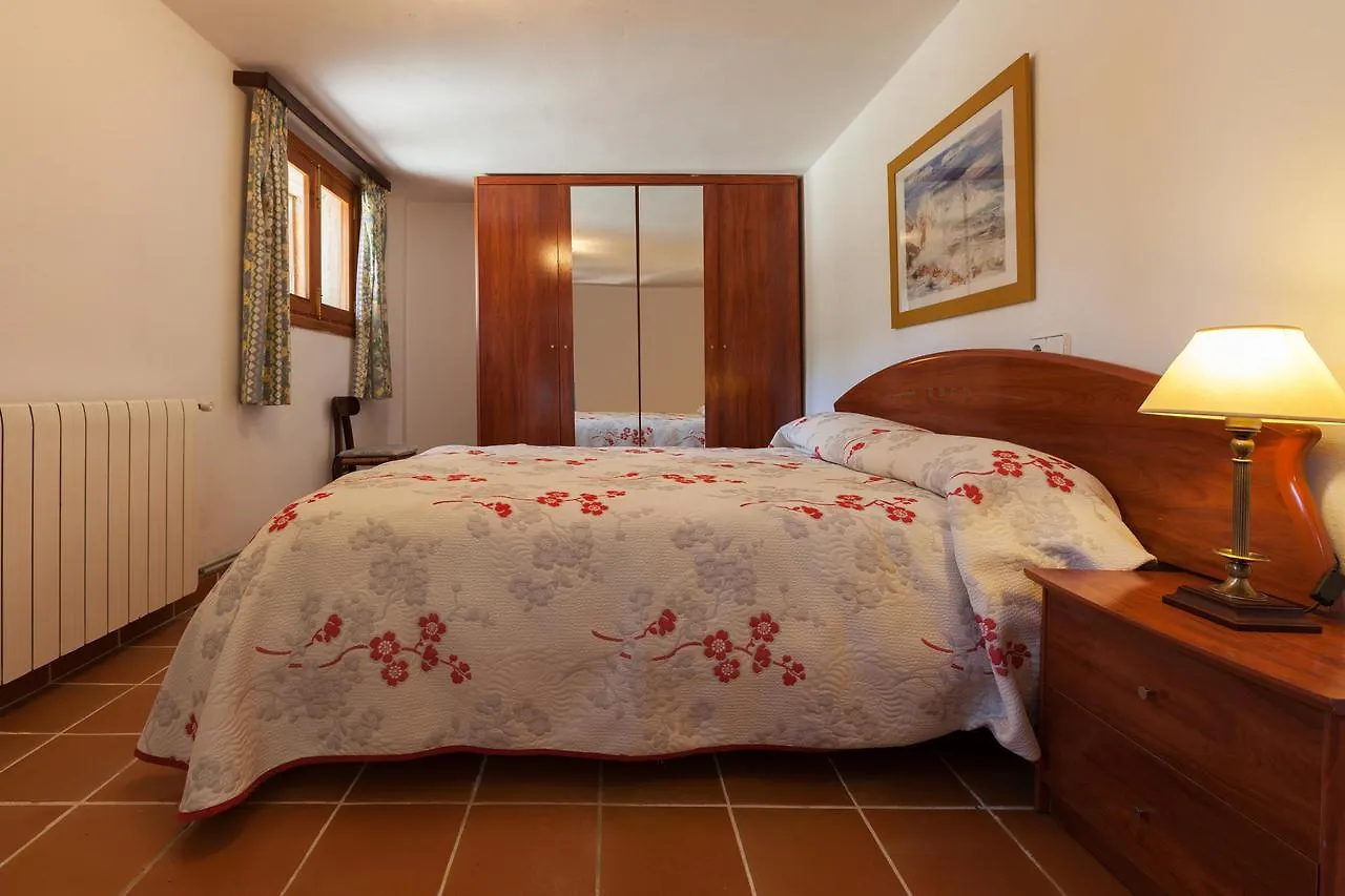 Almadrava Villa Pollença 0*,  İspanya