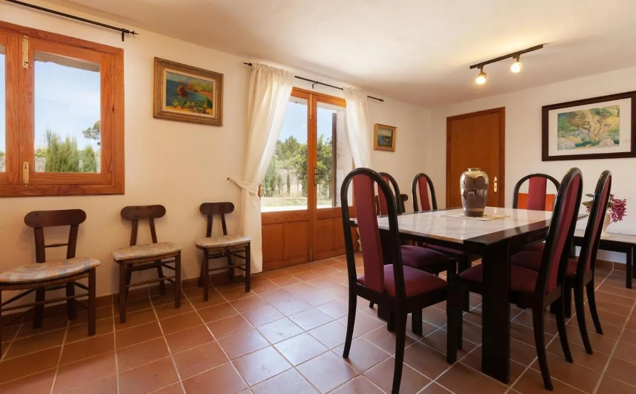 Almadrava Villa Pollença 0*,  İspanya